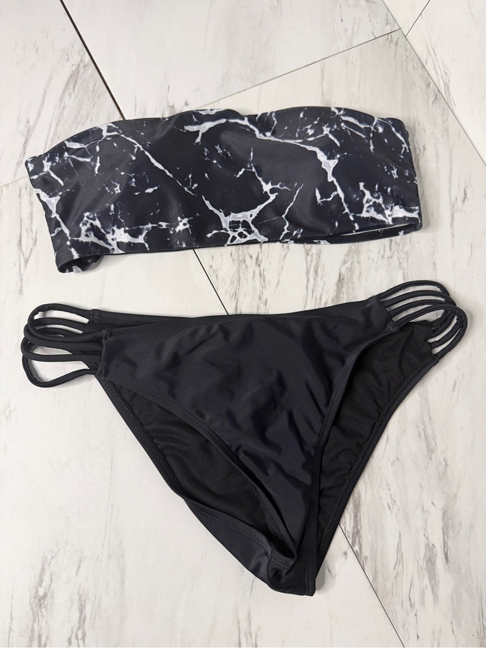 SHEIN Black Marble Bandeau and Lattice Bikini Set Womens Size Medium Two Piece